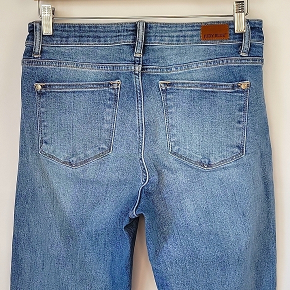 Judy Blue Boyfriend Fit Jeans Light Medium Wash Size 28 - Picture 6 of 15